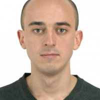 Артём Олейник