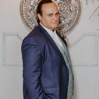 Максим Кушнир