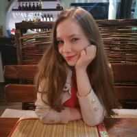 Елена Капралова