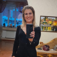 Александра Багрова