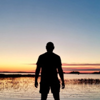 Максим Стёпин