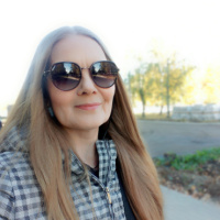 Соня Сенина