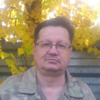 Андрей Леонов