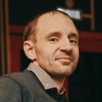 Андрей Безбородов