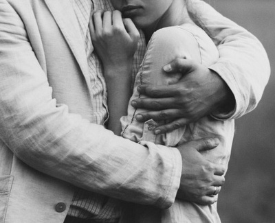 Тримай мене